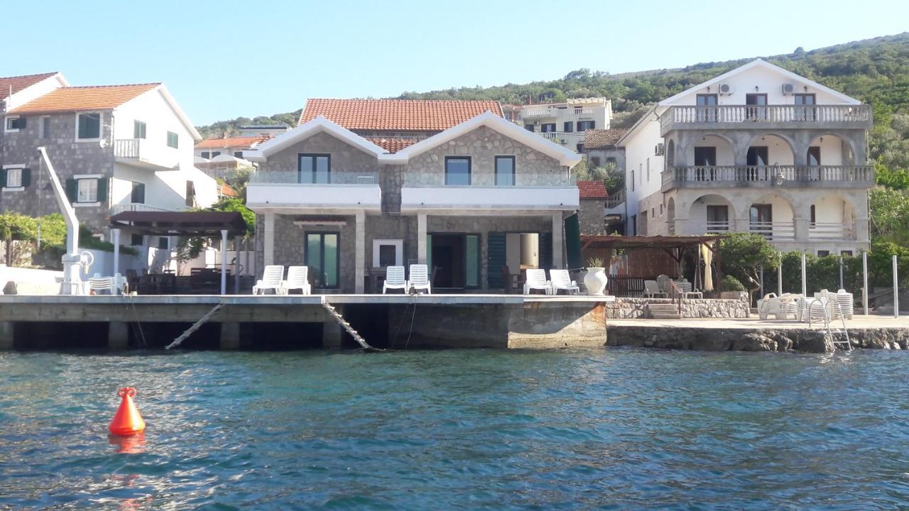 Apartments Ponta Krasici Tivat Exteriör bild
