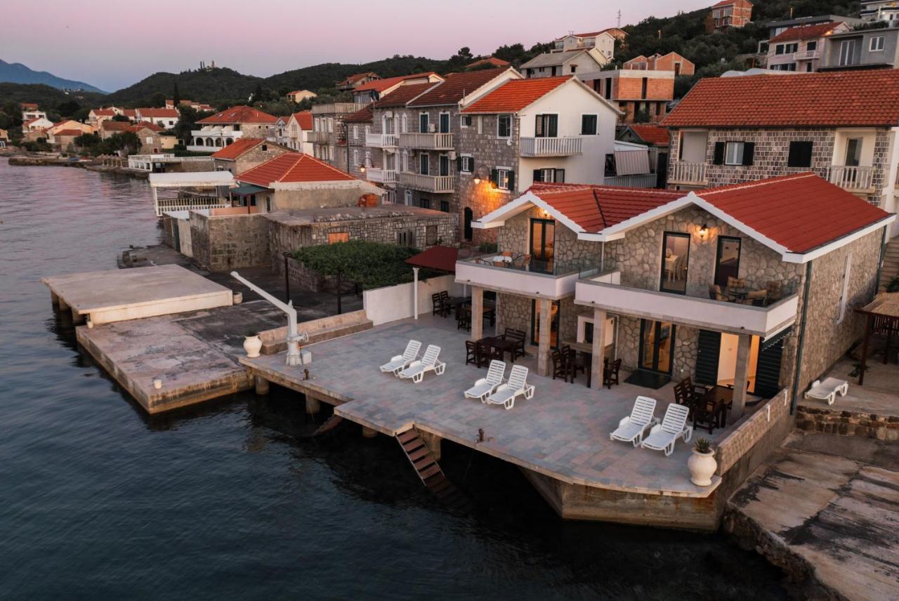 Apartments Ponta Krasici Tivat Exteriör bild